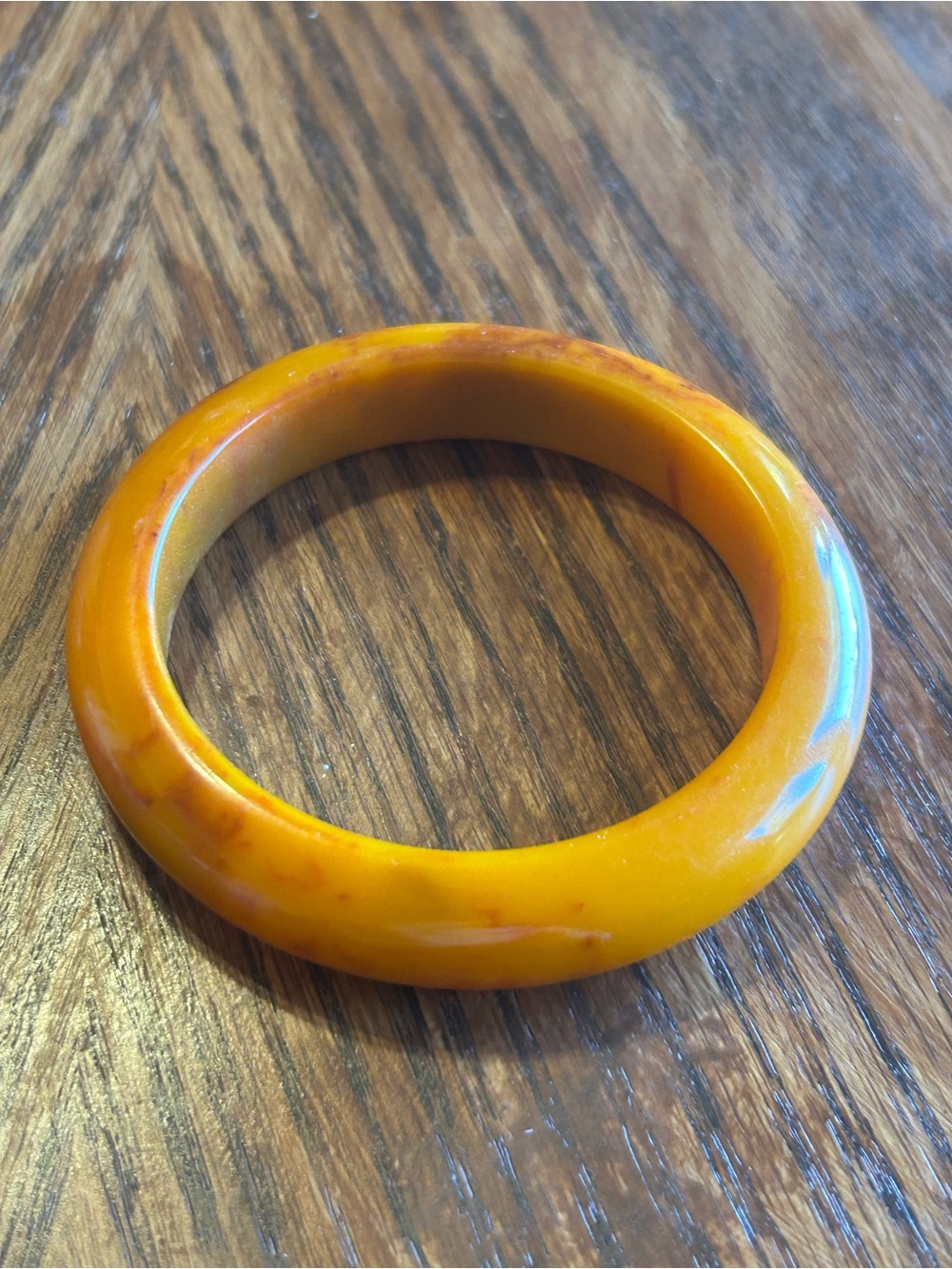 Vintage Butterscotch Bakelite Marbled Amber Yellow Bangle Bracelet